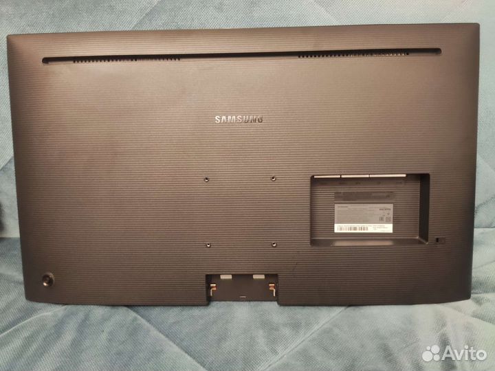 Монитор Samsung