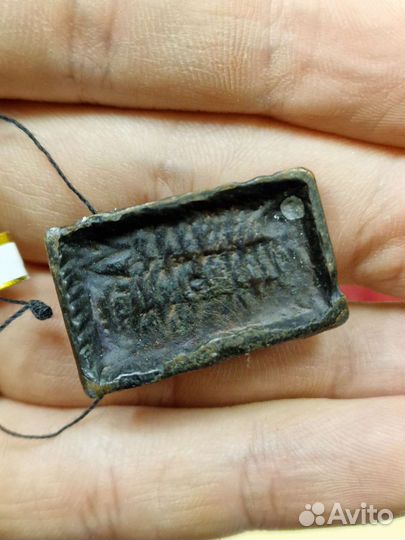 Бронзовая фигурка