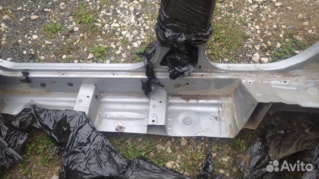 Правый порог кузова Nissan Qashqai J10