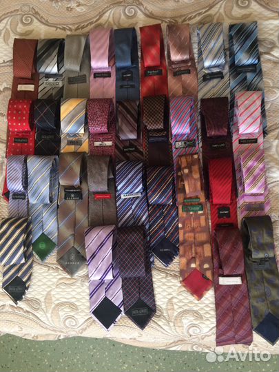 Галстуки фирменные