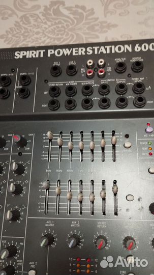 Активный пульт Soundcraft