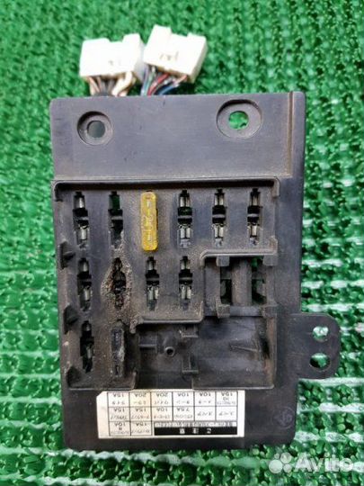 Блок предохранителей Toyota Camry SV30 4SFE