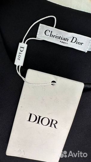 Шикарный костюм Christian Dior