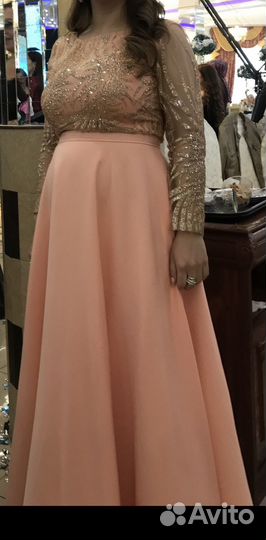 Платье вечернее