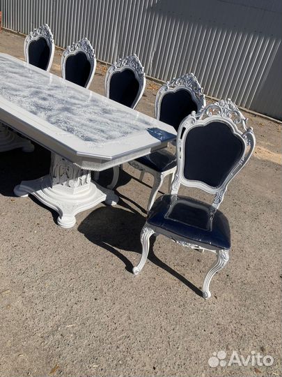 Стол Голд и стулья серебро