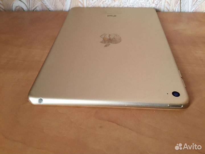 iPad mini 4 / Wi-Fi / 128 гб. Отличное состояние