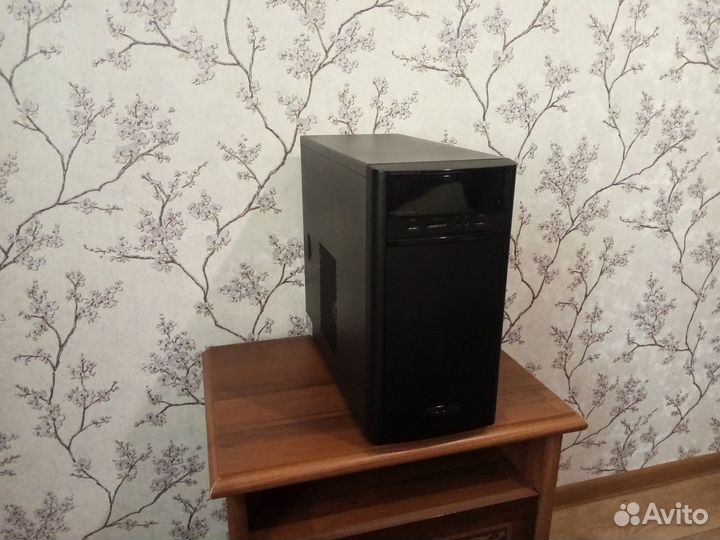 Для игр AMD X4 955/GeForce 2Gb192bit/12Gb/SSD256Gb