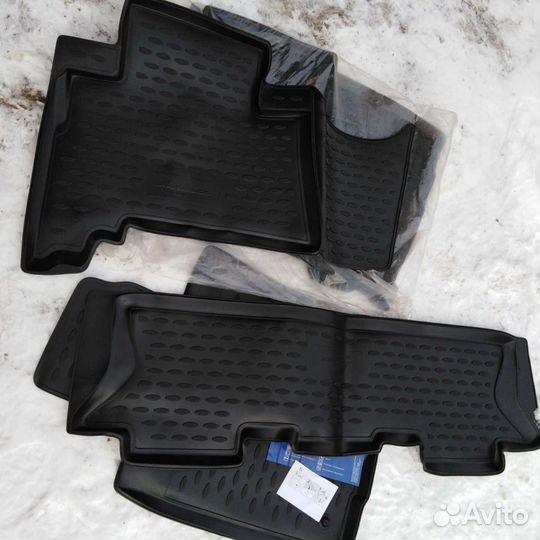 Коврки для Лэнд Крузер Прадо