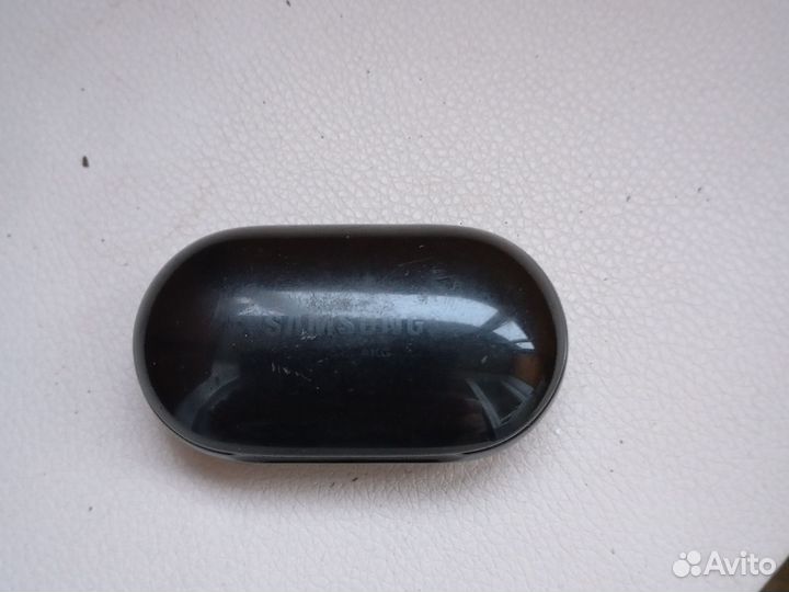 Samsung galaxy buds live кейс