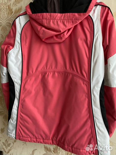 Горнолыжная куртка 46 женская