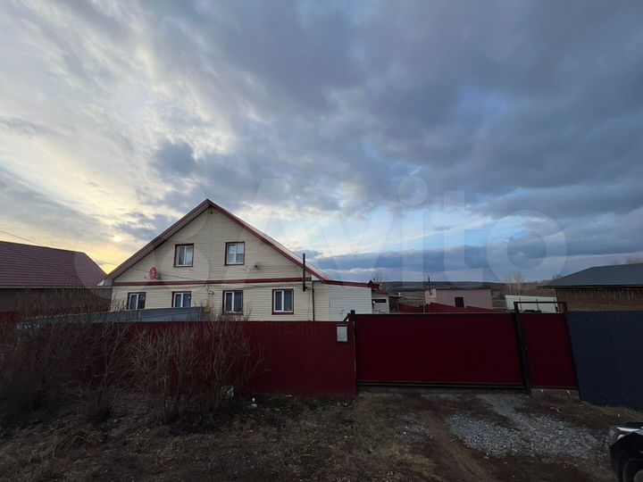 Таунхаус 93,8 м² на участке 6 сот.