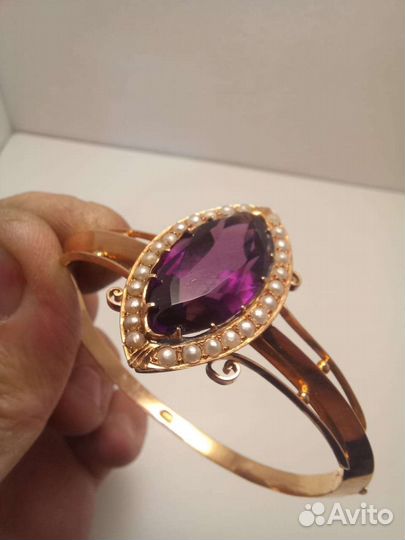 Золотой браслет с аметистом и жемчугом 56