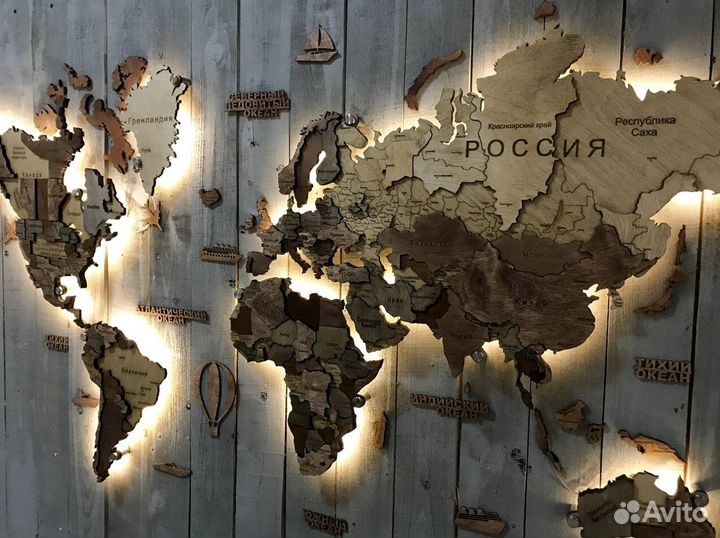 Карта мира из дерева С подсветкой