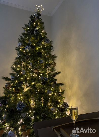 Елка искусственная 2.8 м