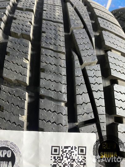 Goodyear UltraGrip Performance 225/45 R18 95V