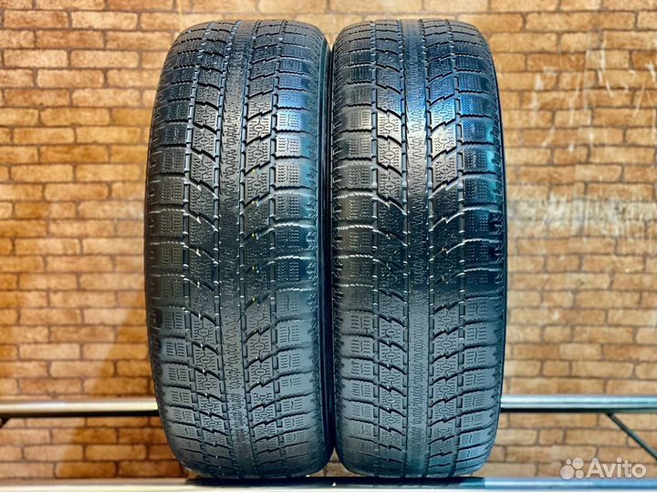 Toyo Observe GSi-5 235/55 R20