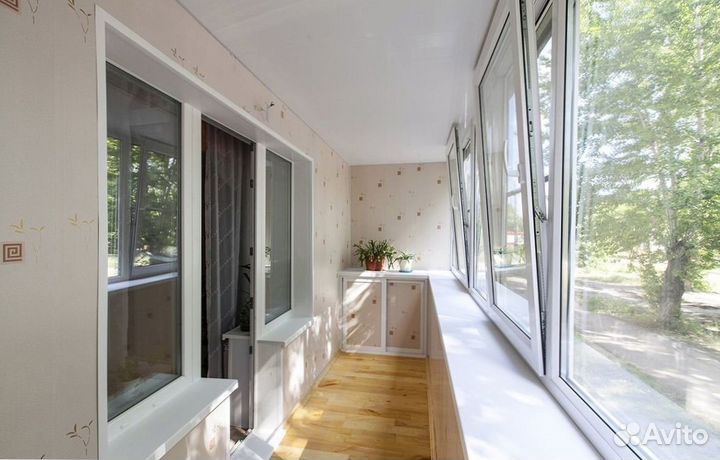 Остекление и отделка балконов