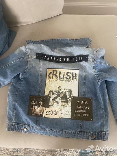 Джинсовая куртка