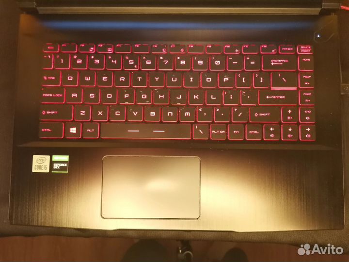 Игровой ноутбук MSI GTX 1650 и i5 10300h 8/256Gb