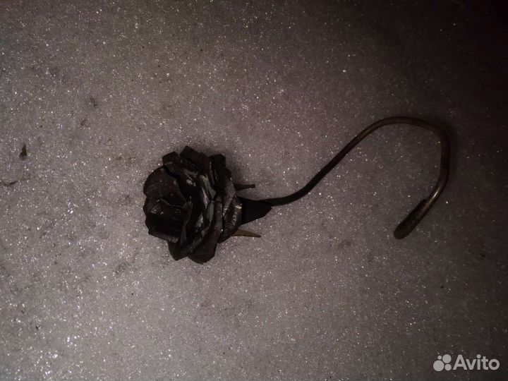 Роза из металла