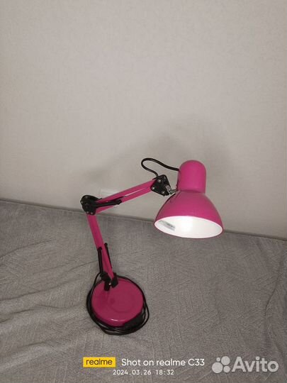 Лампа настольная розовая детская