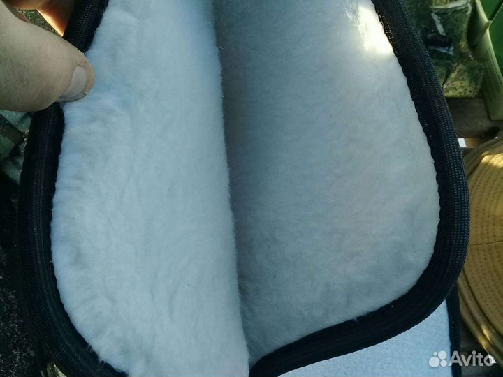 Вставыши в бахилы