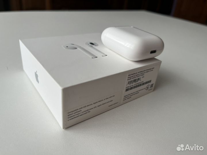 Наушники airpods