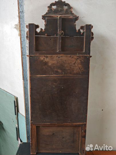 Старинное настенное зеркало