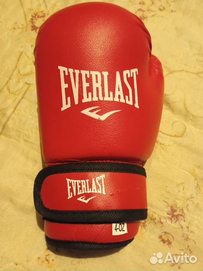 Детские качели, перчатка левая для единоборств