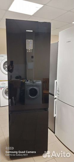 Холодильник Samsung No Frost Чёрное стекло 2м