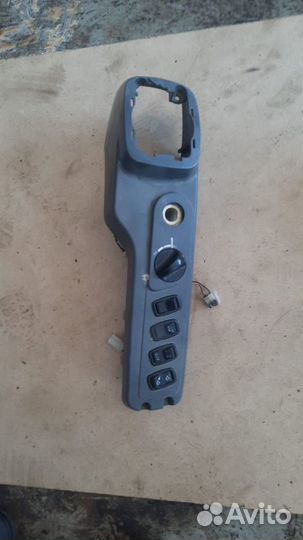 Крышка сиденья с кнопками coverkomatsu PC200-7