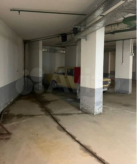 Машиноместо, 28 м²