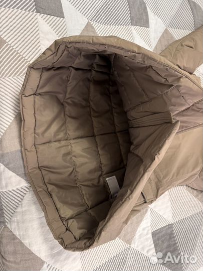 Uniqlo пуховик L