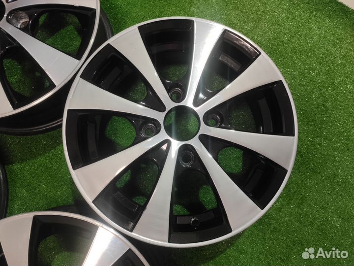 Литые диски r14 4x114.3 Tech-Line