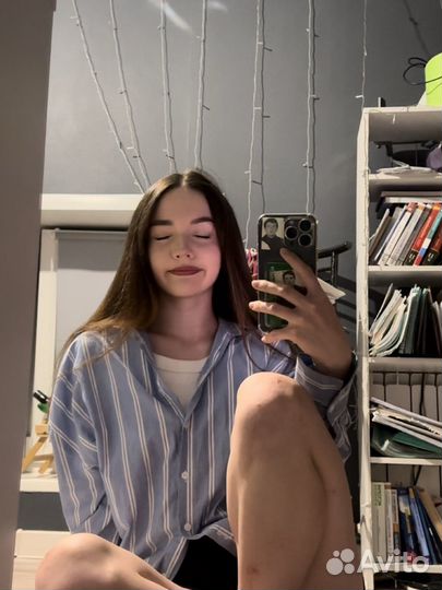 Кофта для назы и кеды для когото