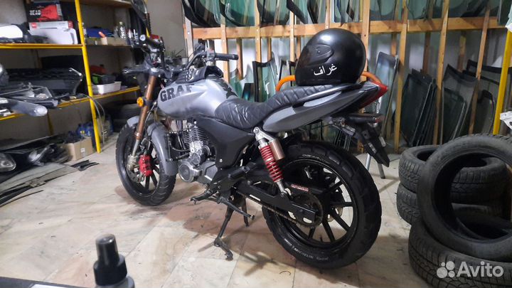 Stels flame 200