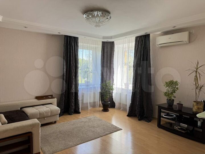 3-к. квартира, 91 м², 5/17 эт.