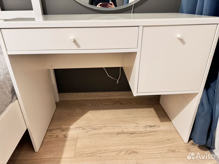 Туалетный стол- IKEA syvde/сювде икеа