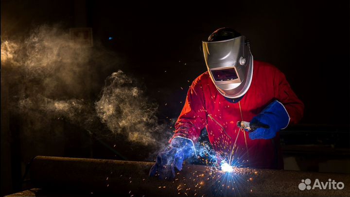 Сварщик вахтой в Челябинск