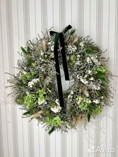 Венок из сухоцветов