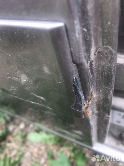 Задняя левая дверь гранта калина универсал