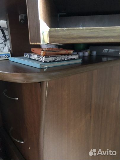 Компьютерный стол