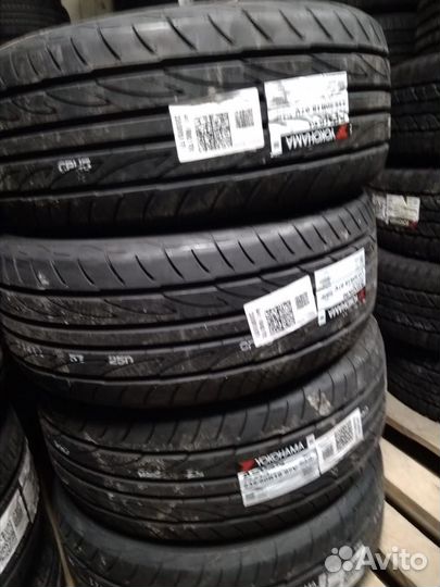 Yokohama Advan Fleva V701 235/50 R18 97V