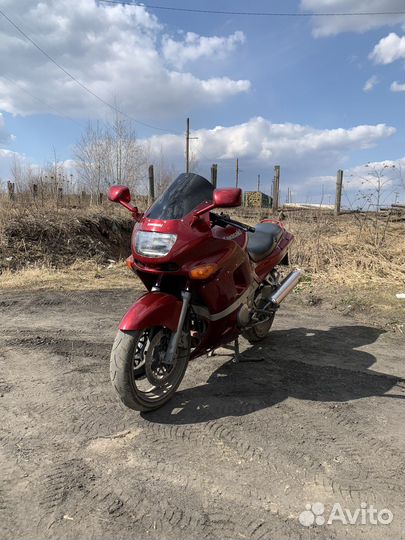 Kawasaki zzr 400–2