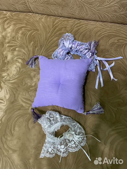 Подушечка для свадебных колец фиолетовая