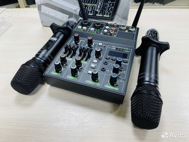 Комплект караоке система микшер с микрофонами