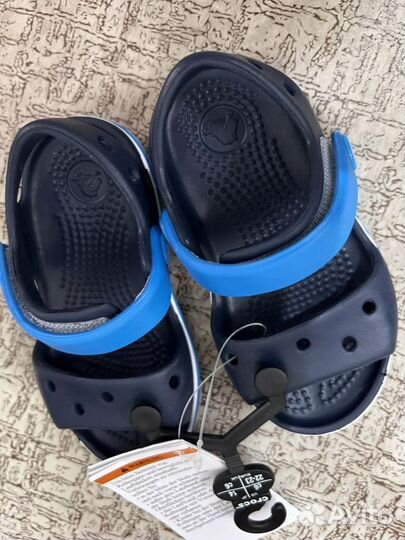 Новые Сандалии Crocs relaxed +джибитсы Jibbitz