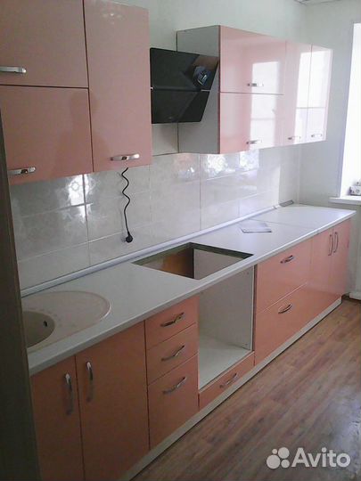 Кухонные гарнитуры