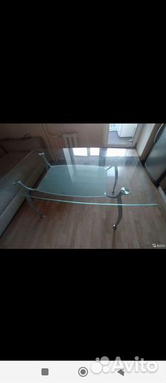 Стол обеденный