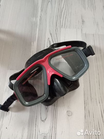 Очки для плавания